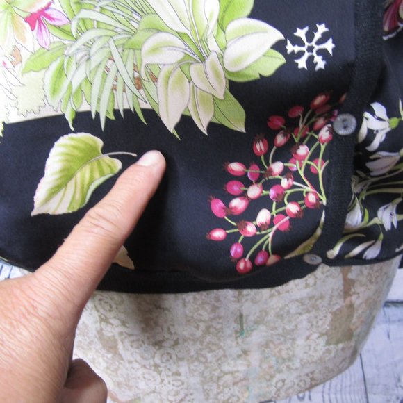 Balla Valentina Two Piece Cardigan Blouse Set - Picture 11 of 16